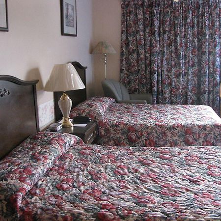 Chipican Motel Sarnia Eksteriør billede