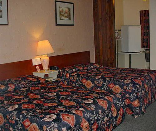 Chipican Motel Sarnia Eksteriør billede